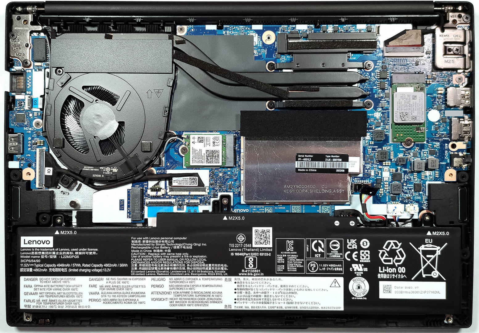 Internal Photo of Lenovo thinkpad E14 Gen 2 5M11A35041 black backlit Korean KR keyboard palmrest (ThinkPad E14 Gen 5)